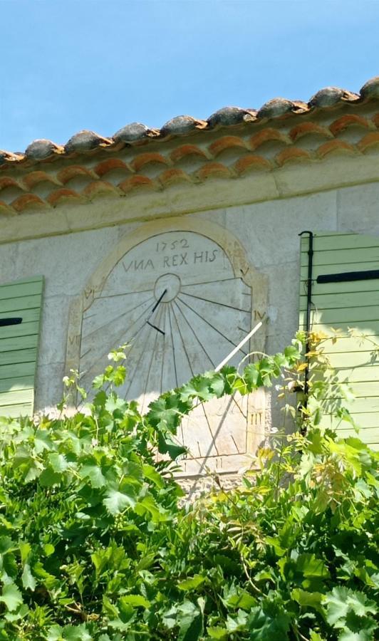 Le Mas Neuf 1752 Arles Exterior photo
