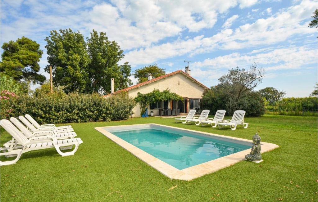 Le Mas Neuf 1752 Arles Exterior photo